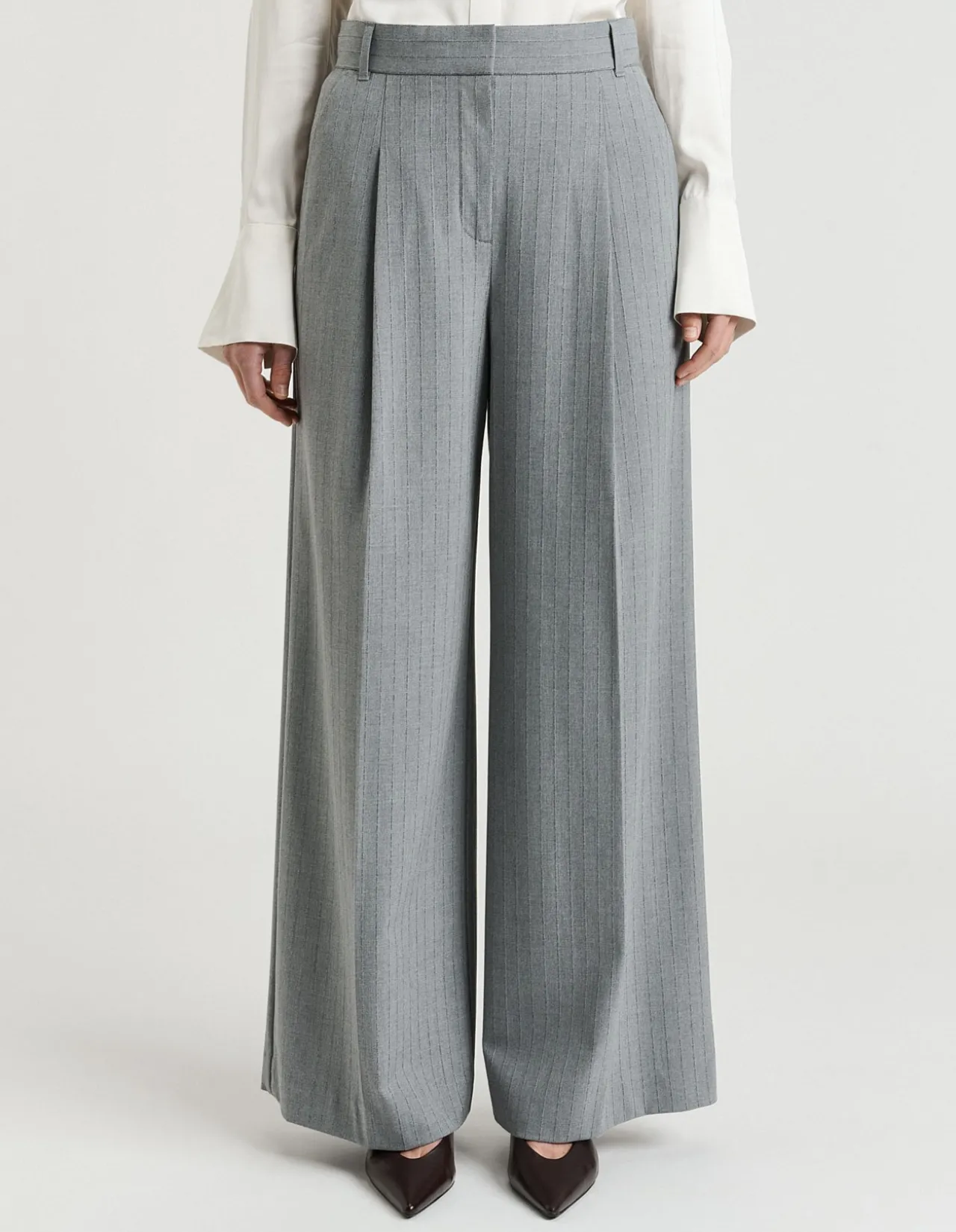 GREY PINSTRIPE STRAIGHT LEG PANT