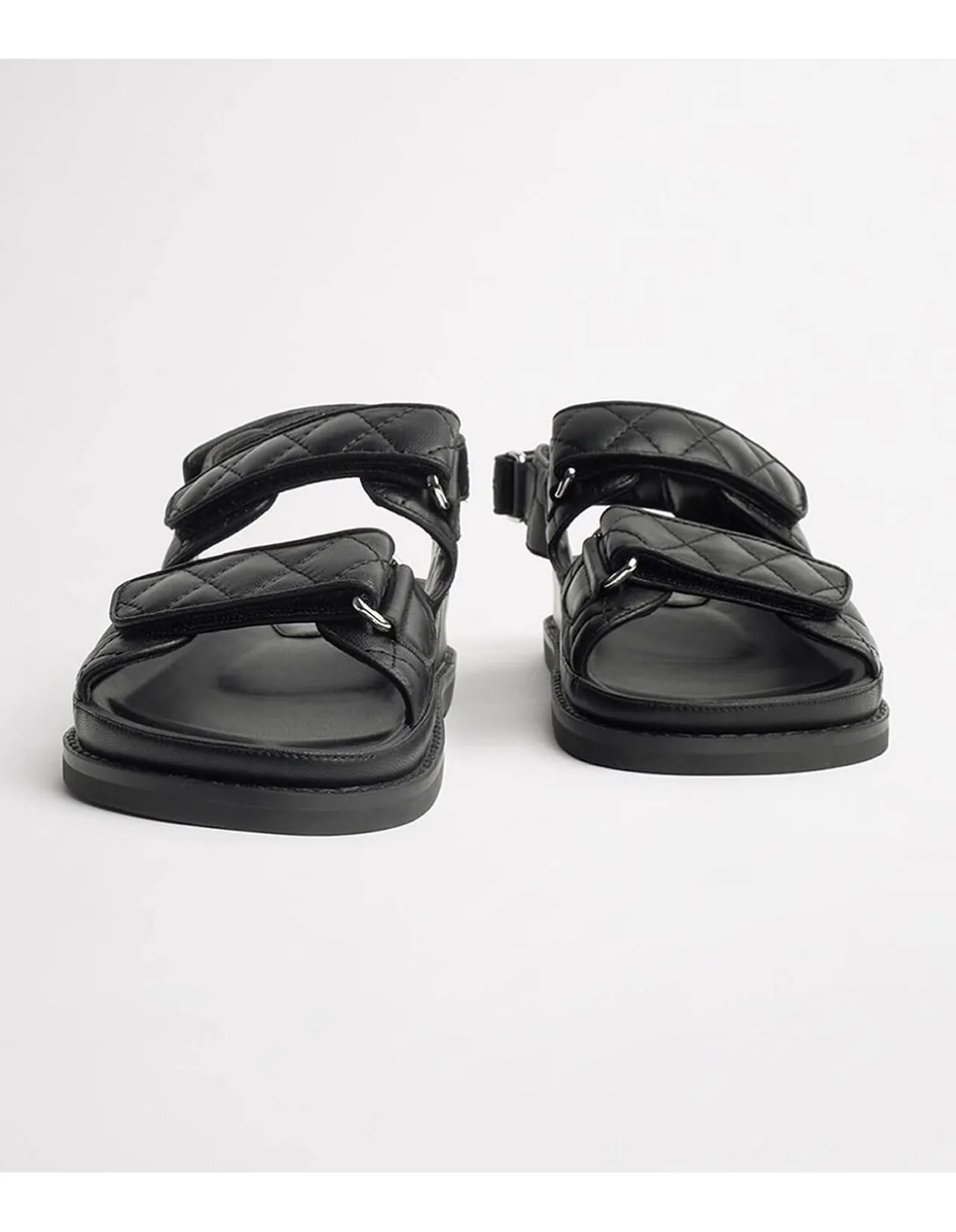 HIRANNI SANDAL