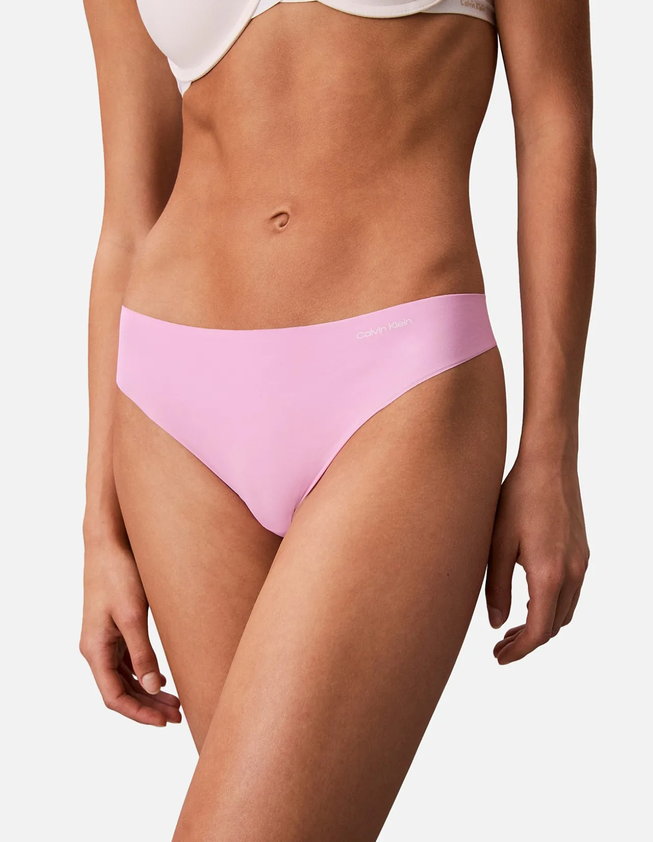 Invisibles Thong