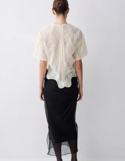 IVORY SCALLOPED LACE SHIFT TOP