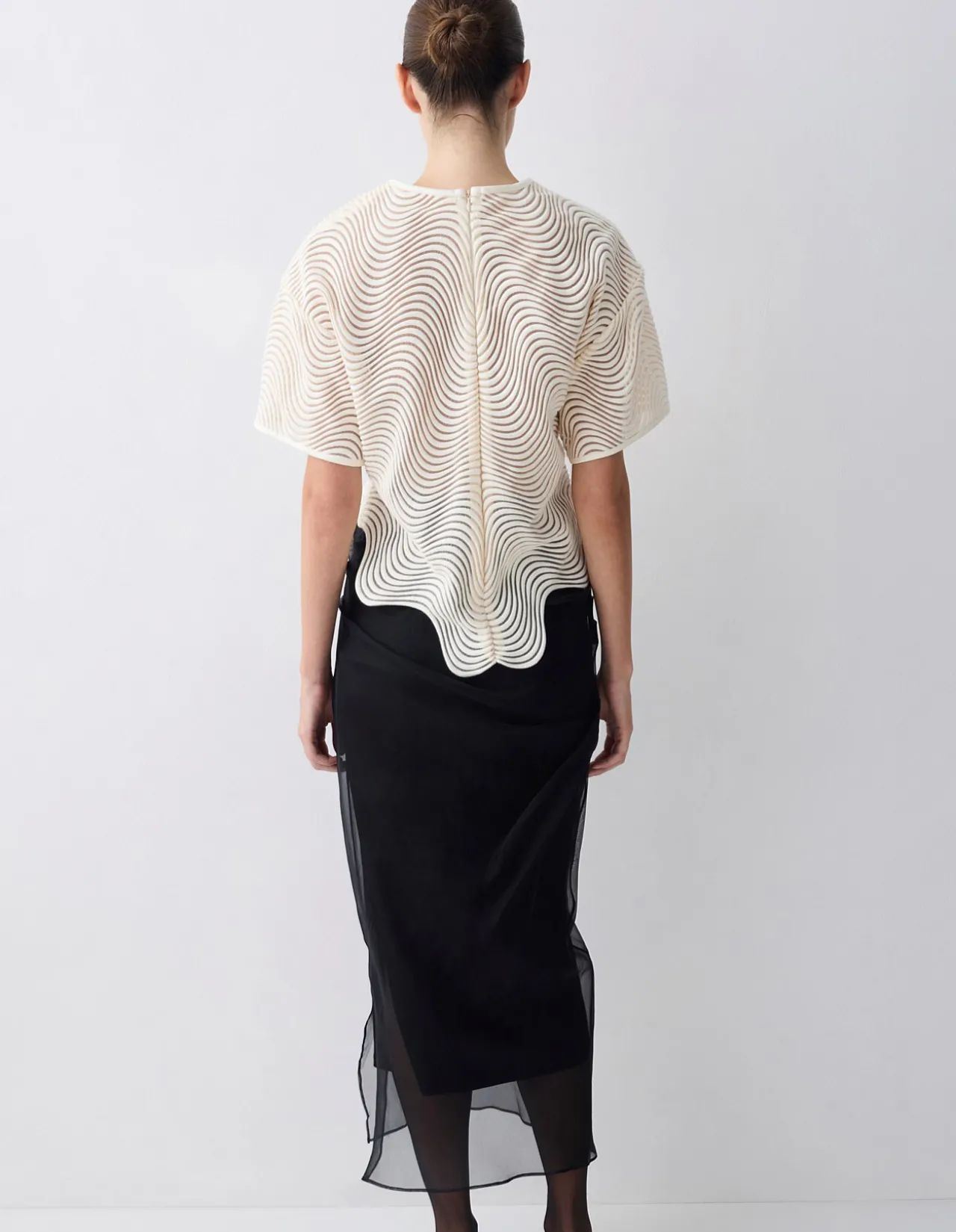 IVORY SCALLOPED LACE SHIFT TOP