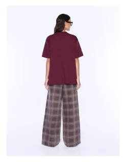 IVY RELAXED TEE - BURGUNDY