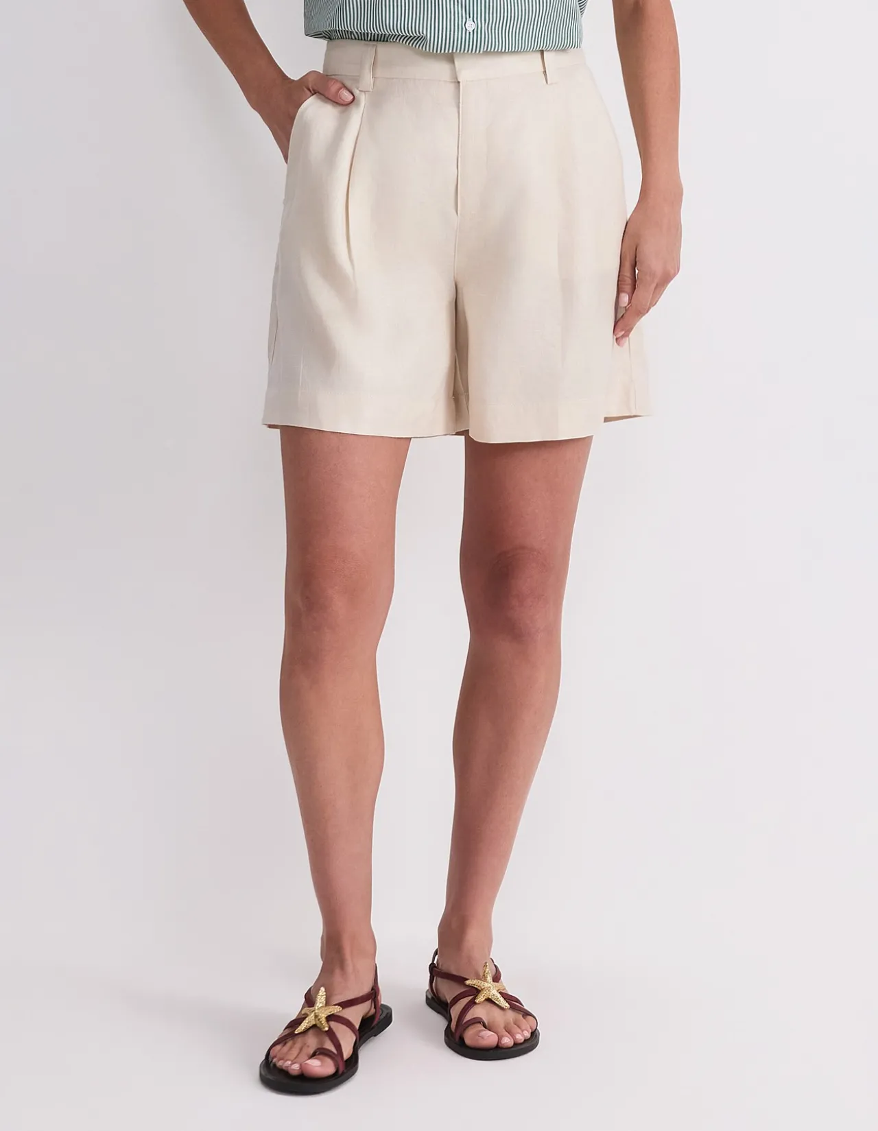 JAMIE LINEN PLEAT SHORT