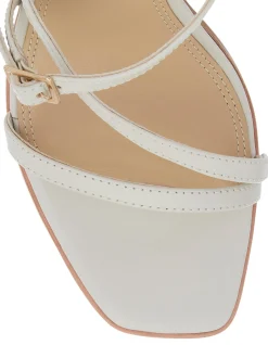 JENNIFER SANDAL