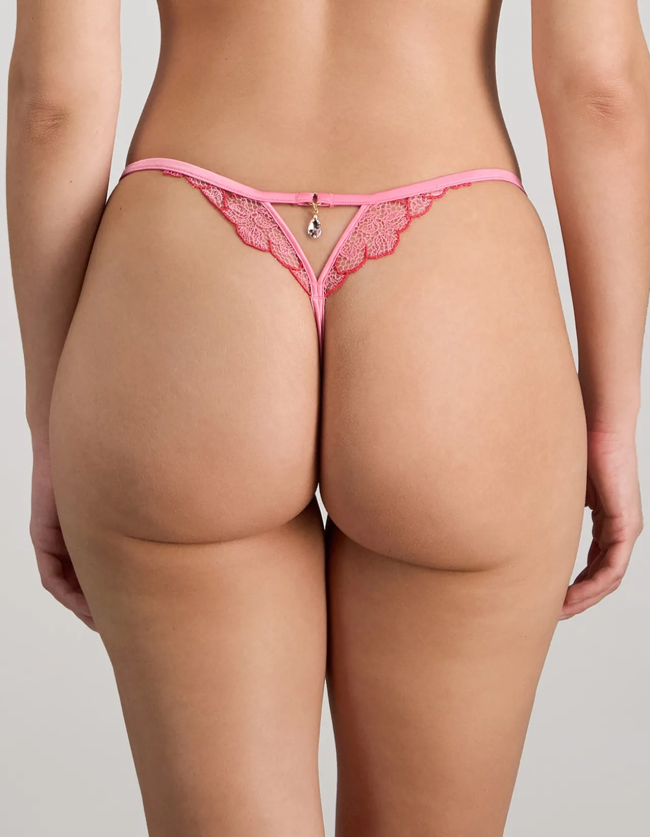 JOSEPHINE Thong