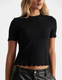 KAI SCALLOP EDGE TEE