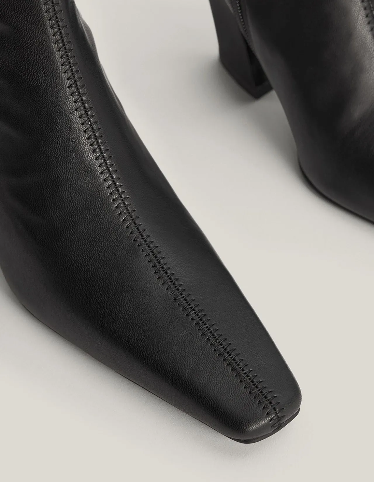 Karlie Stretch Boots