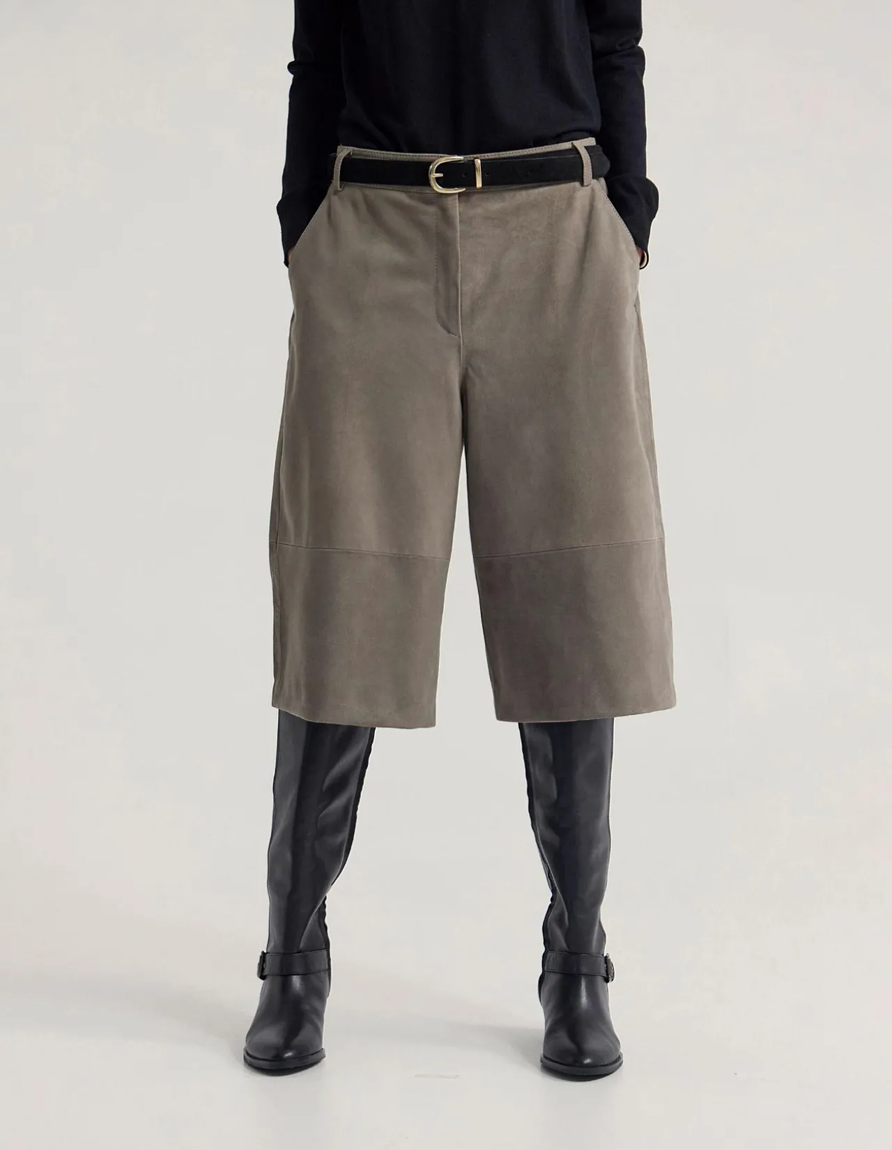 KIERA SUEDE BERMUDA SHORTS