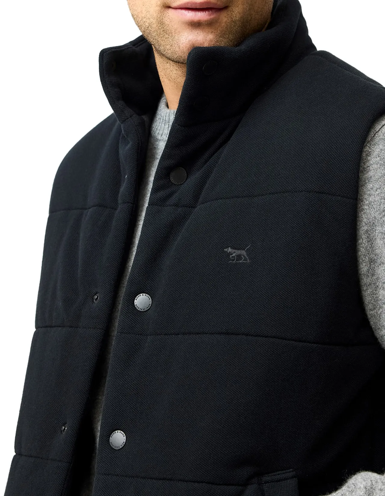 LAKE FERRY VEST - ONYX