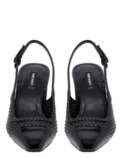 LEONDA PUMP