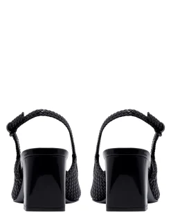 LEONDA PUMP