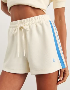 LEONIE PULL ON SHORT