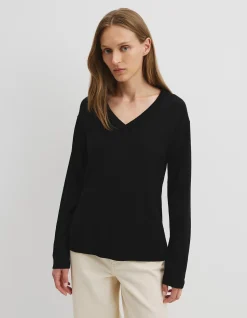 Lightweight Merino Wool V-Neck Knit