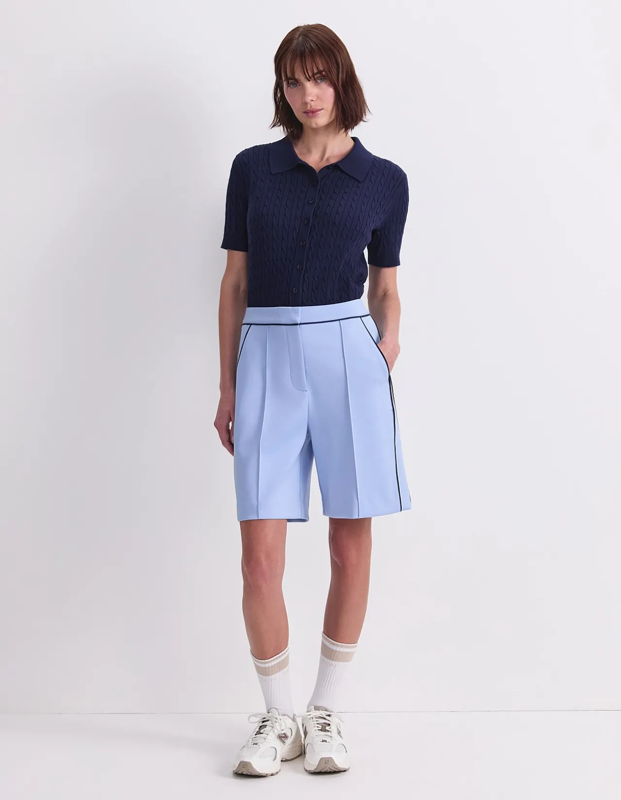 LINA TRACK SHORT
