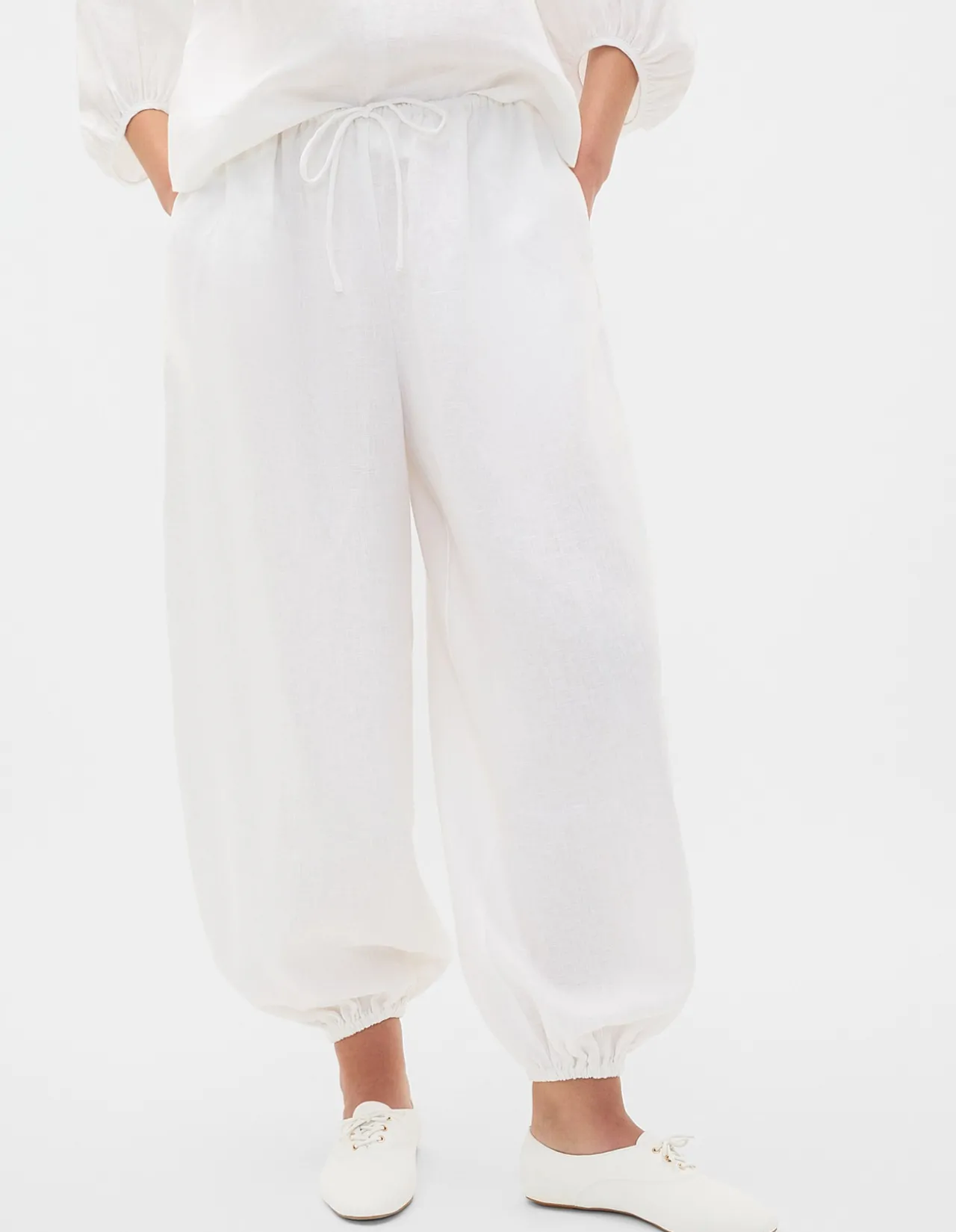 LINEN BALLOON TIE PANT