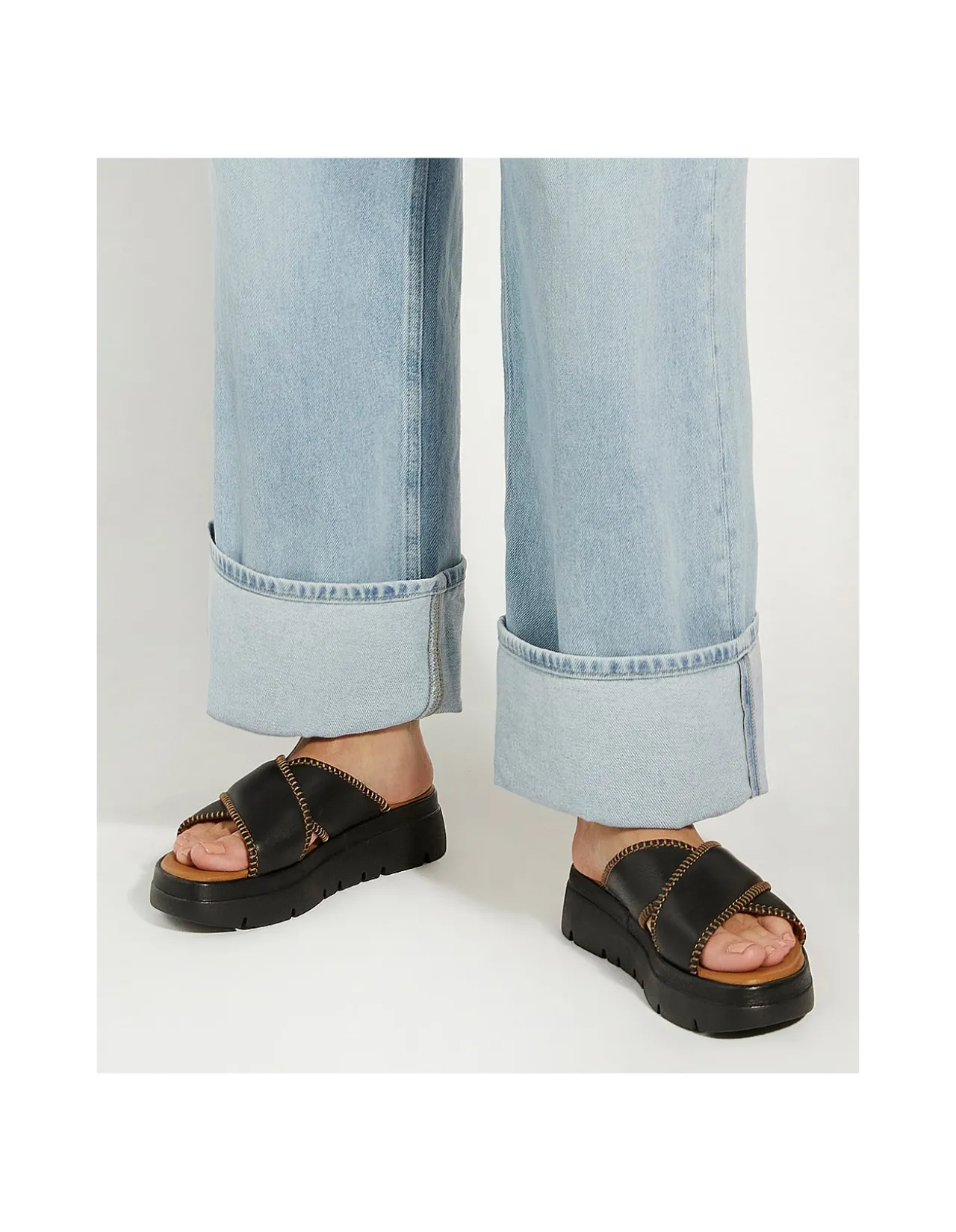 LITCH SANDAL