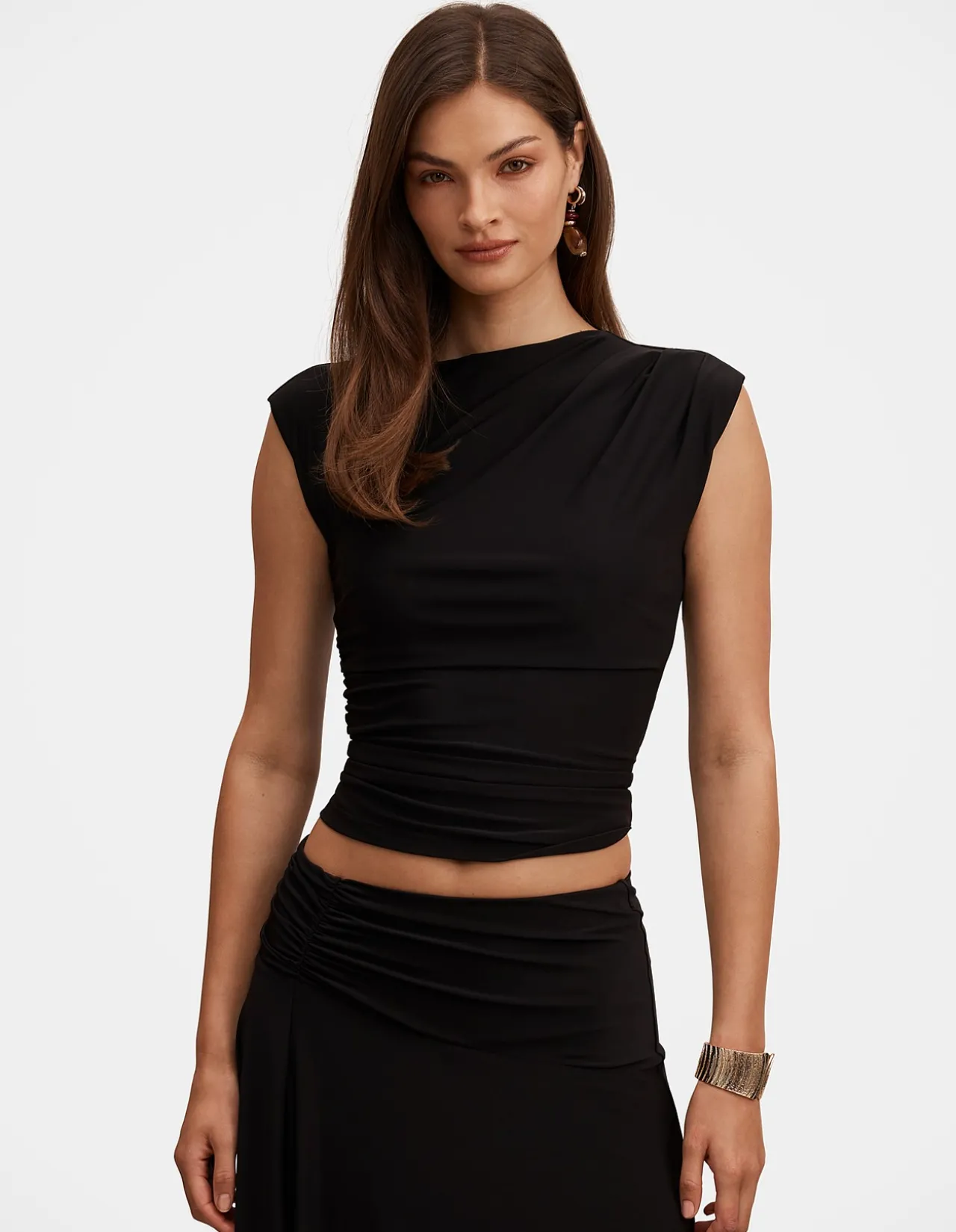 LOGAN ASYMMETRIC SHOULDER TOP