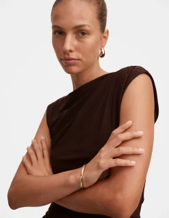 LOGAN ASYMMETRIC SHOULDER TOP