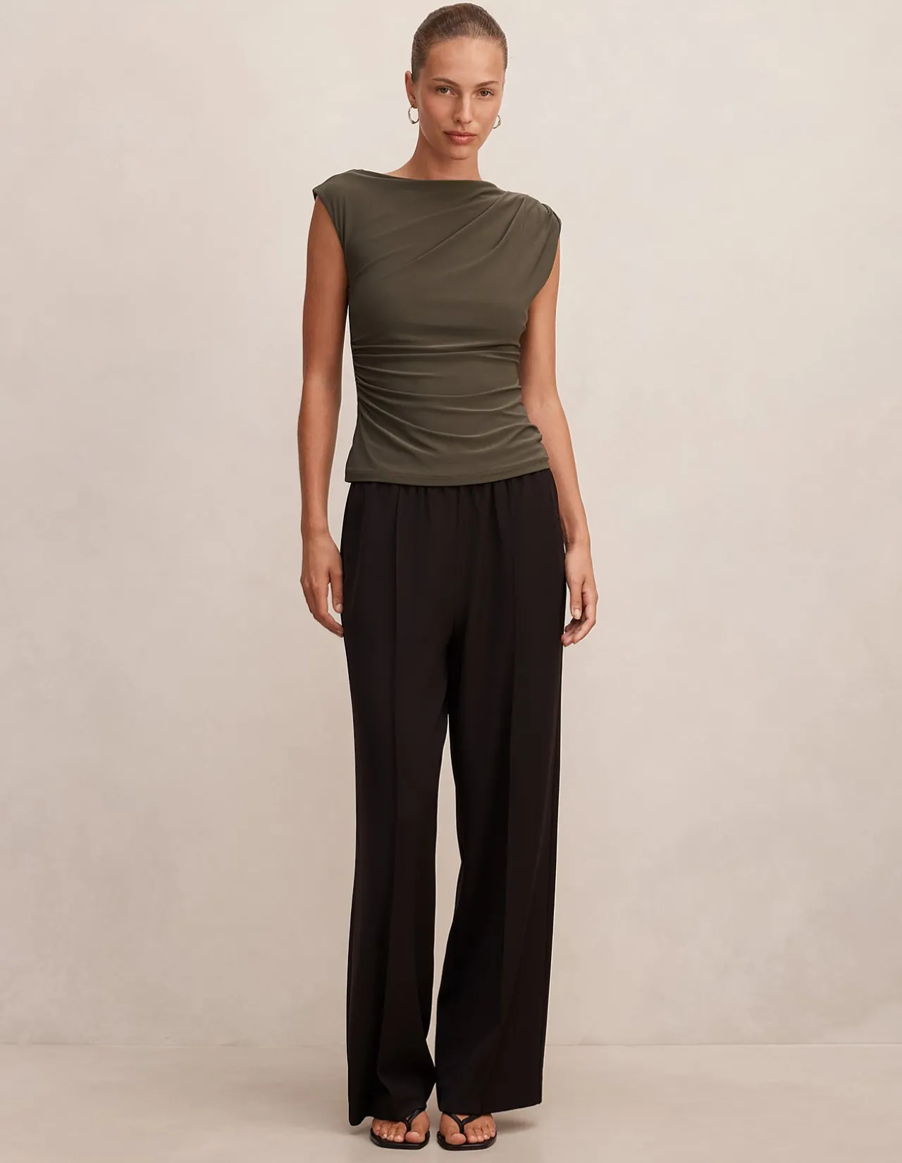 LOGAN ASYMMETRICAL SHOULDER TOP