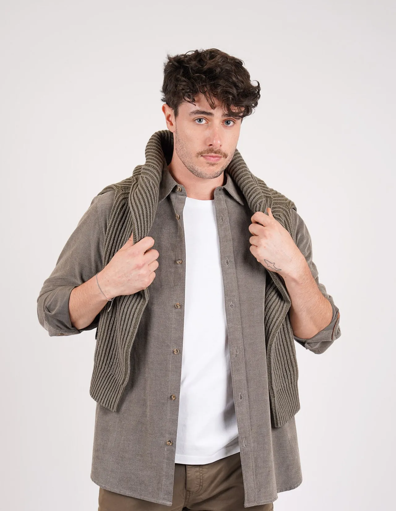 LONG SLEEVE PEACHED TEXTURED COTTON SLIM FIT SHIRT