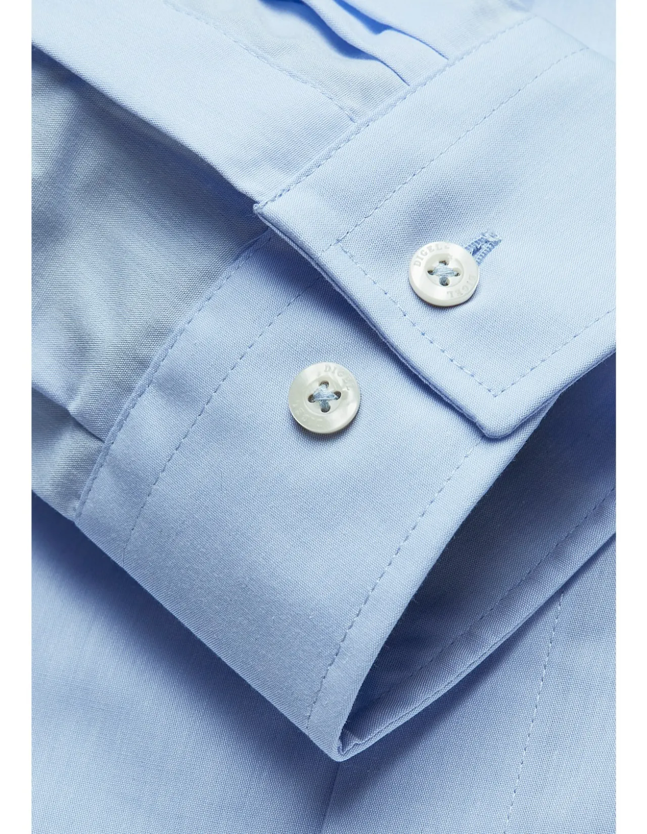 Long Sleeve Non Iron Modern Fit Point Collar Shirt