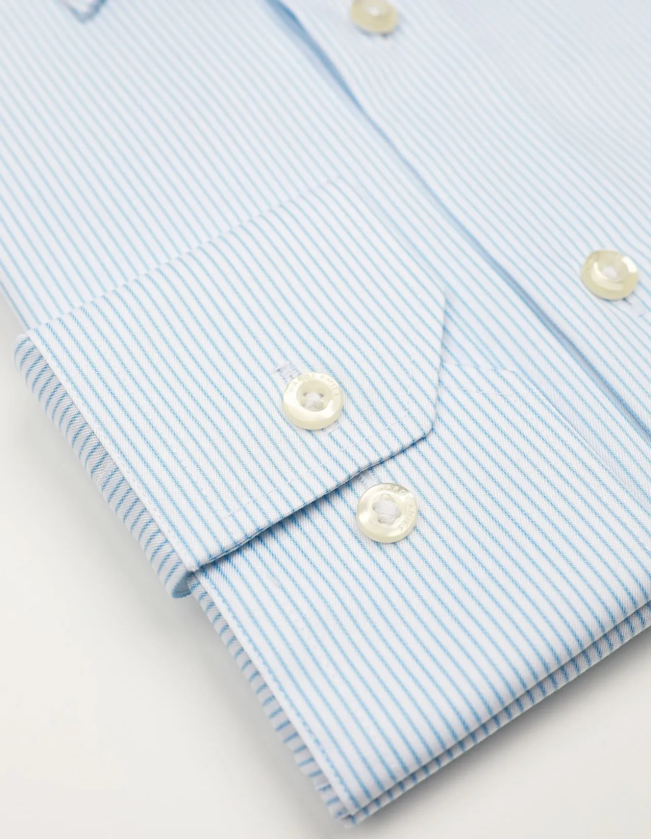 LONG SLEEVE SINGLE CUFF STRIPE SLIM FIT SHIRT