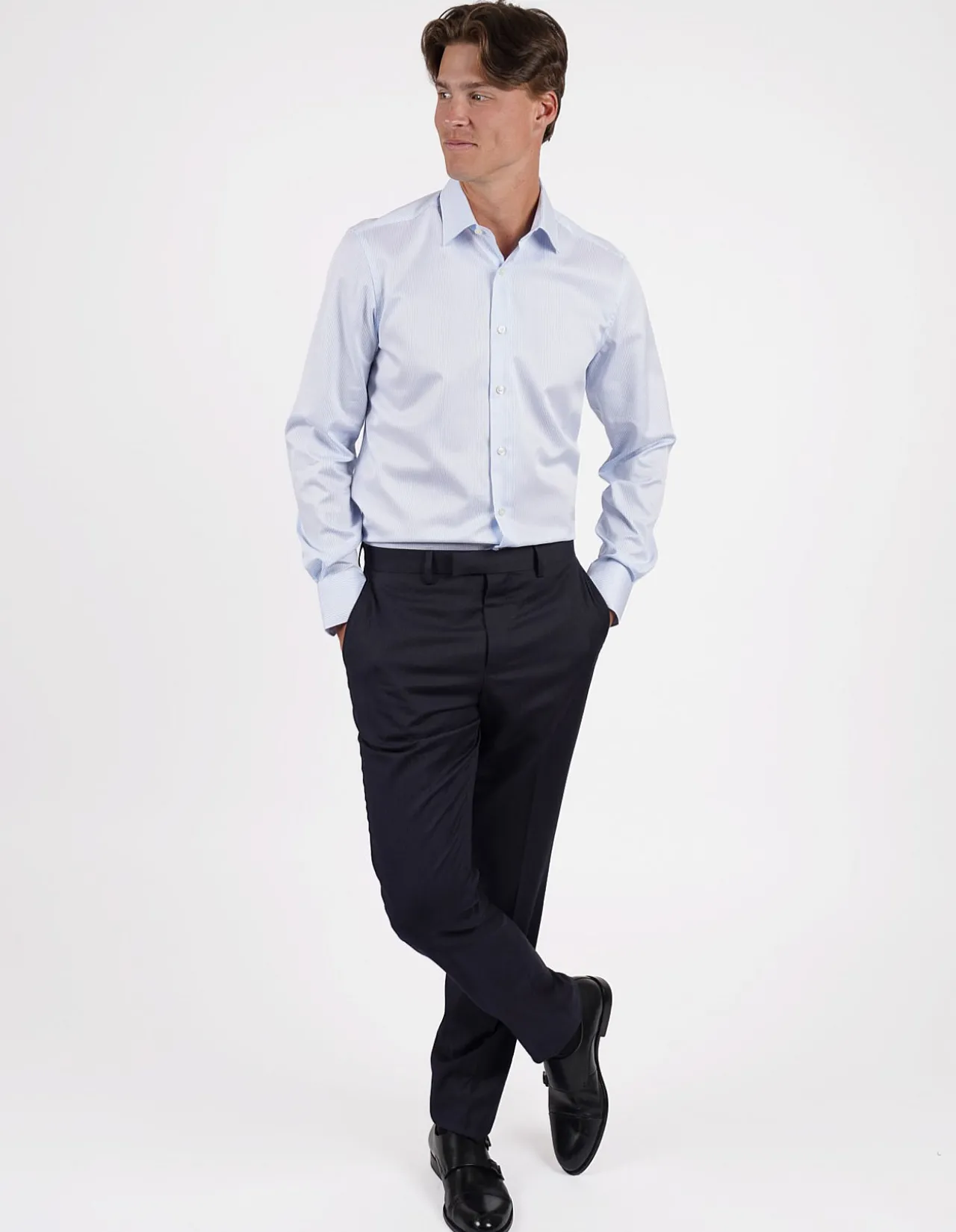 LONG SLEEVE SINGLE CUFF STRIPE SLIM FIT SHIRT