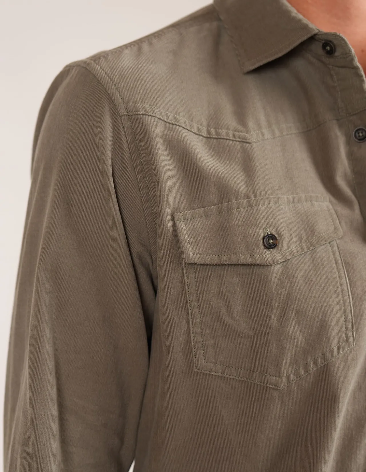 LONG SLEEVE SLIM FIT WESTERN CORDUROY COTTON SHIRT