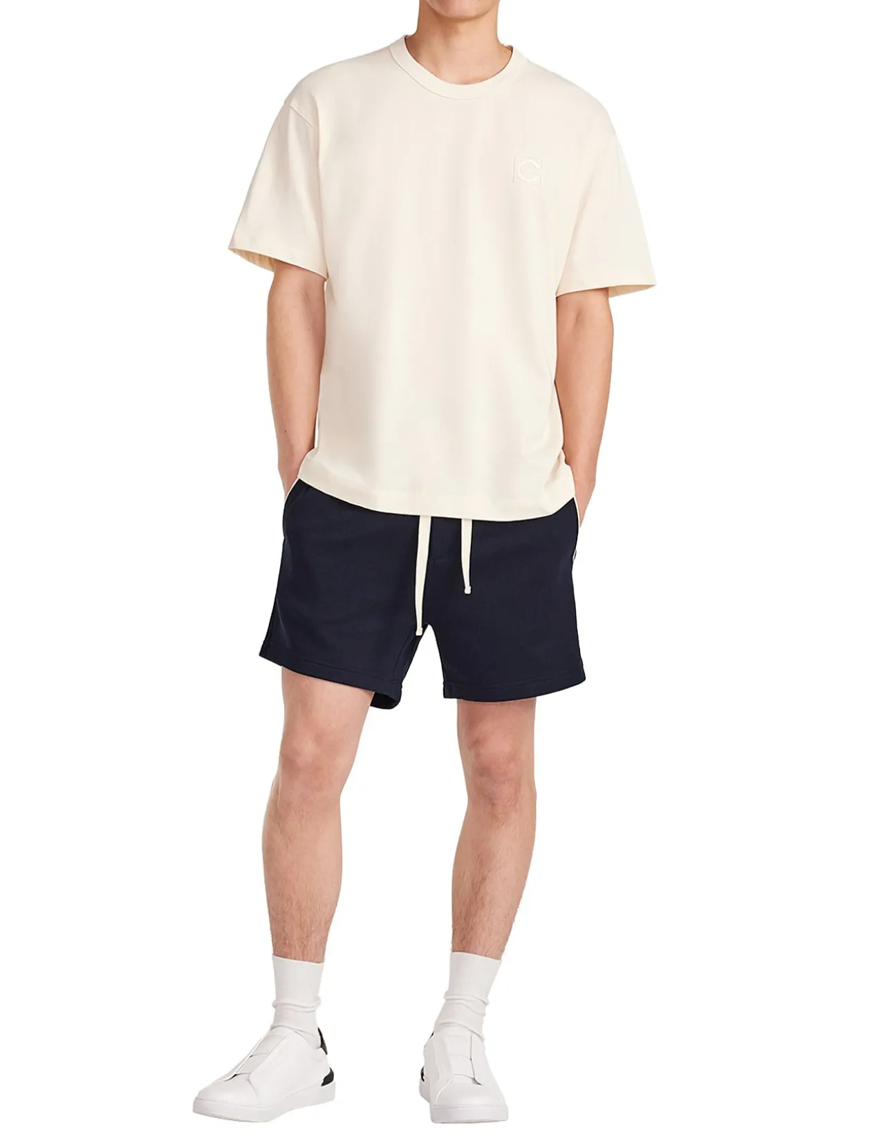 LOOSE FIT T-SHIRT