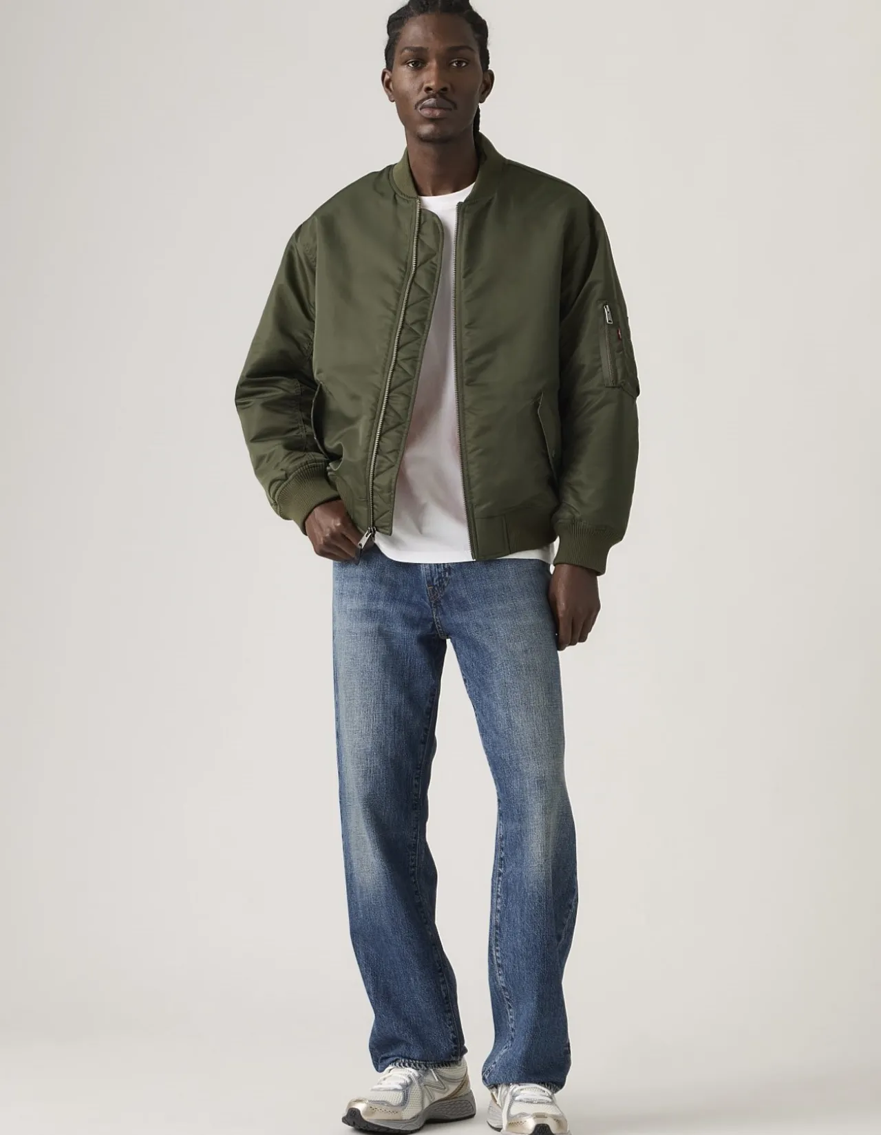 568 Loose Straight Non Stretch Denim Jeans