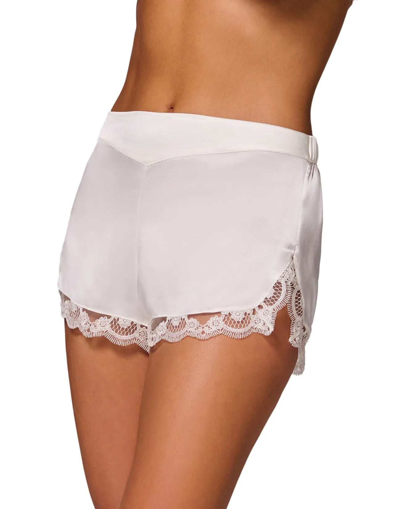 LOVE ME NIGHT SHORT
