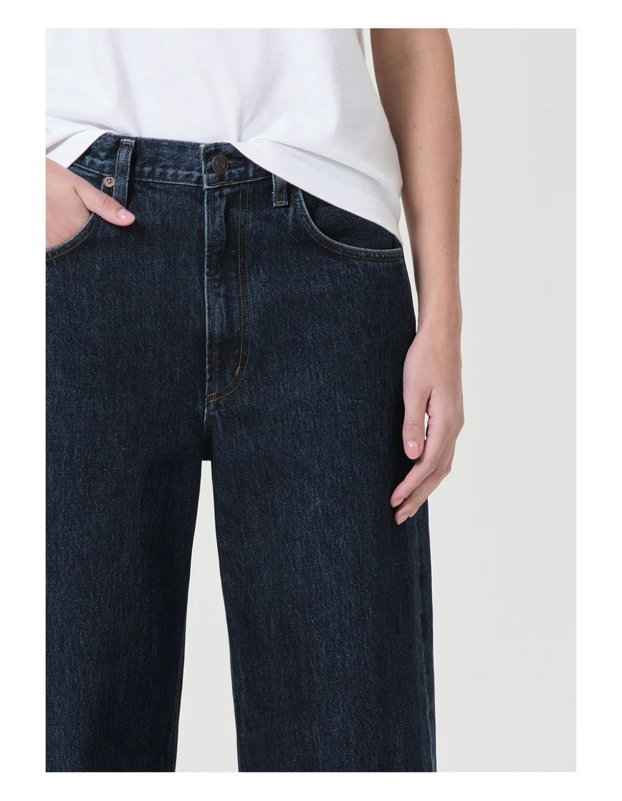 Low Curve Mid Rise Wide Leg Denim Jeans