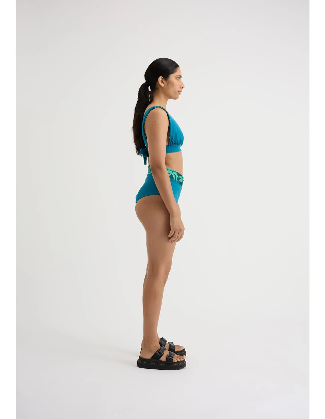 Lowirtja Triangle Swim Top