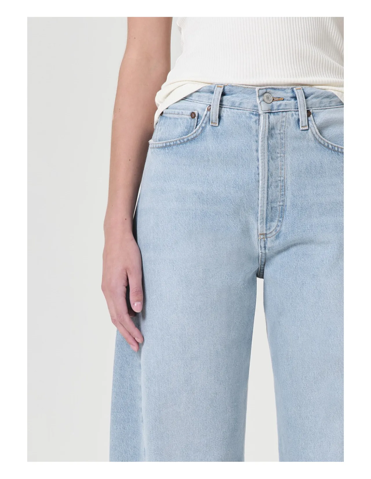 Luna High Rise Barrel Leg Raw Hem Jeans