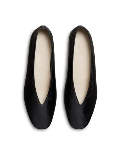 Luna Slipper Naplack Leather