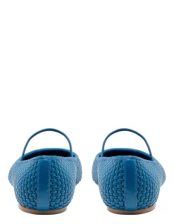 LURELLA FLAT