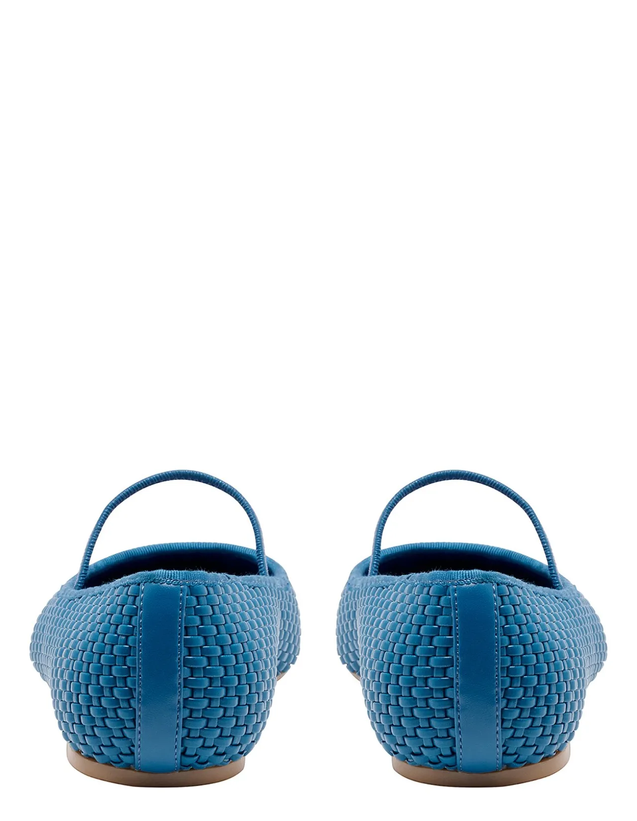 LURELLA FLAT