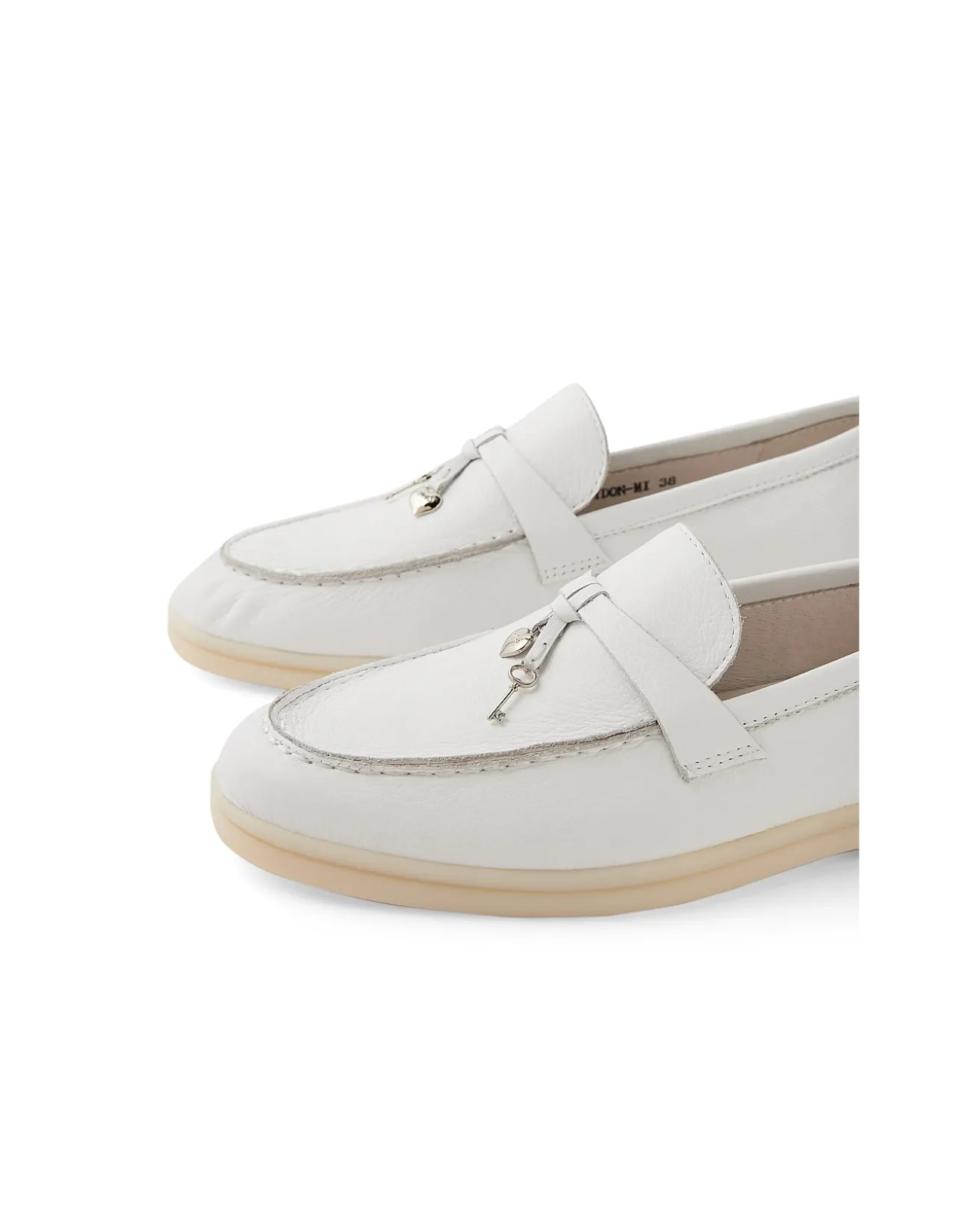 Lydon Heart And Key Detail Leather Loafers
