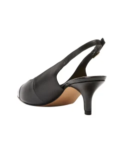 MADAME HEEL