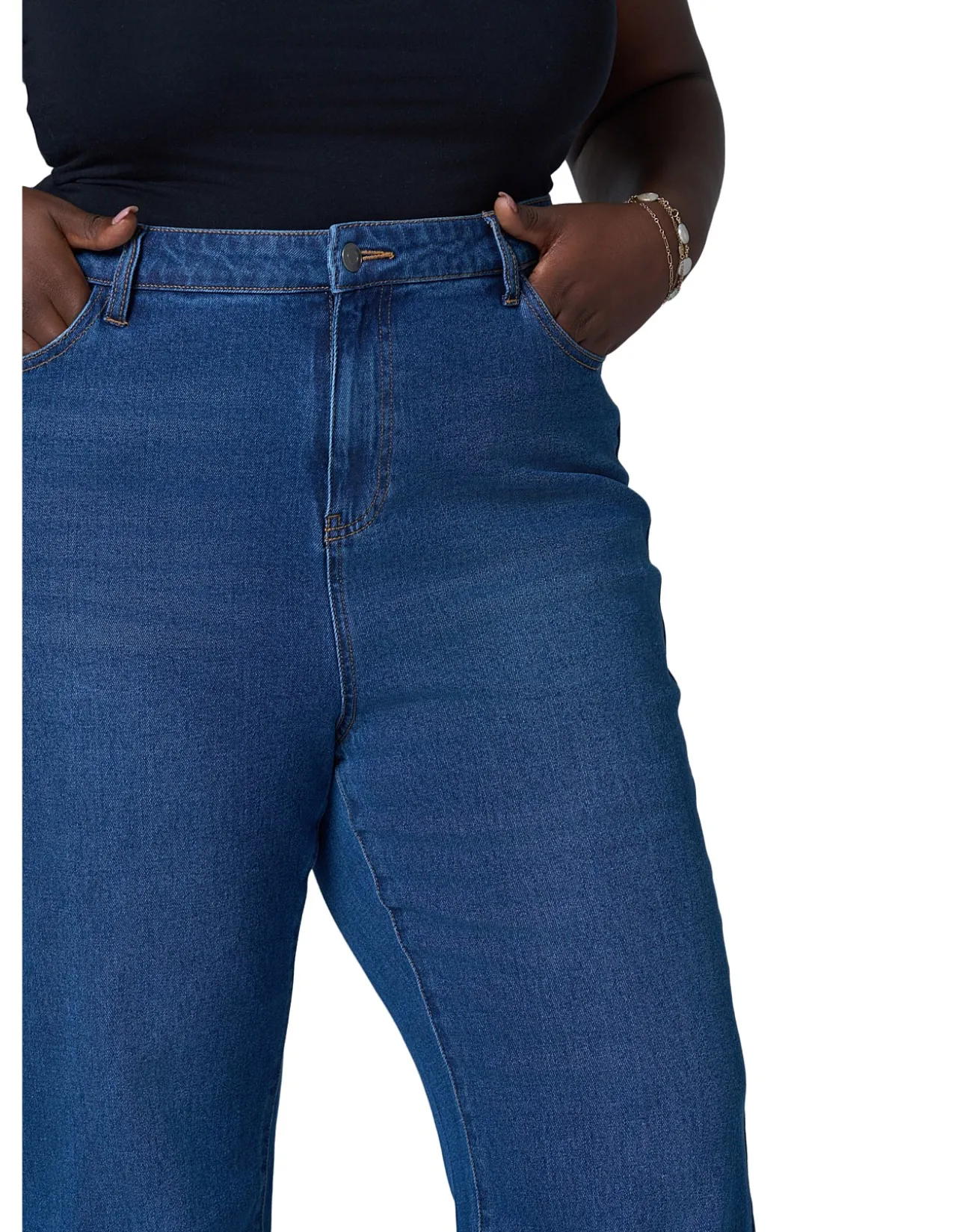 Maddie Mid Wash Bootleg Denim Jean