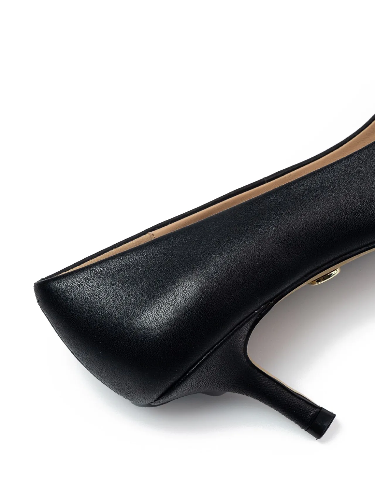 MAINE Black Leather Pump