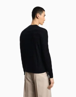 MAN'S KNITWEAR