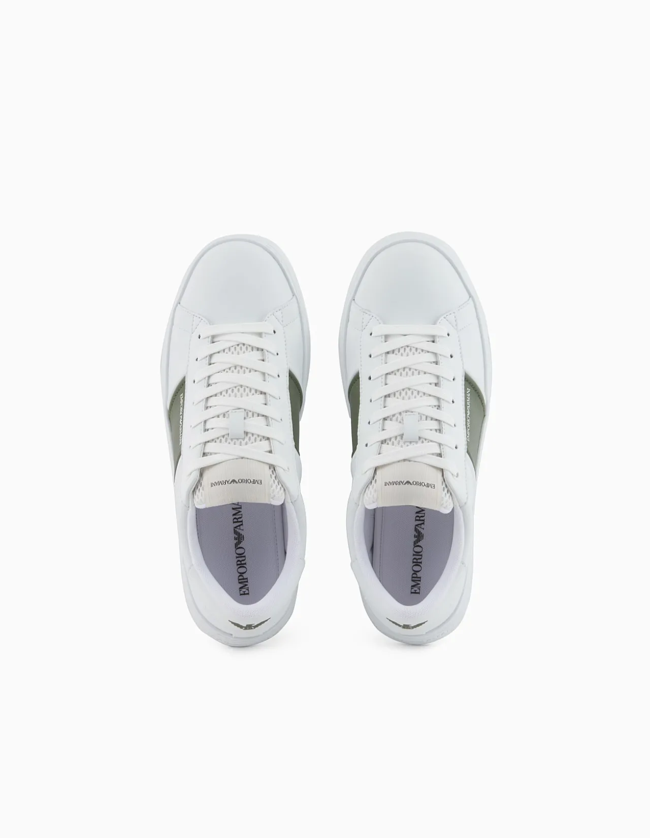 MAN'S LOW TOP LEATHER SNEAKER WITH CONTRASTING PANEL
