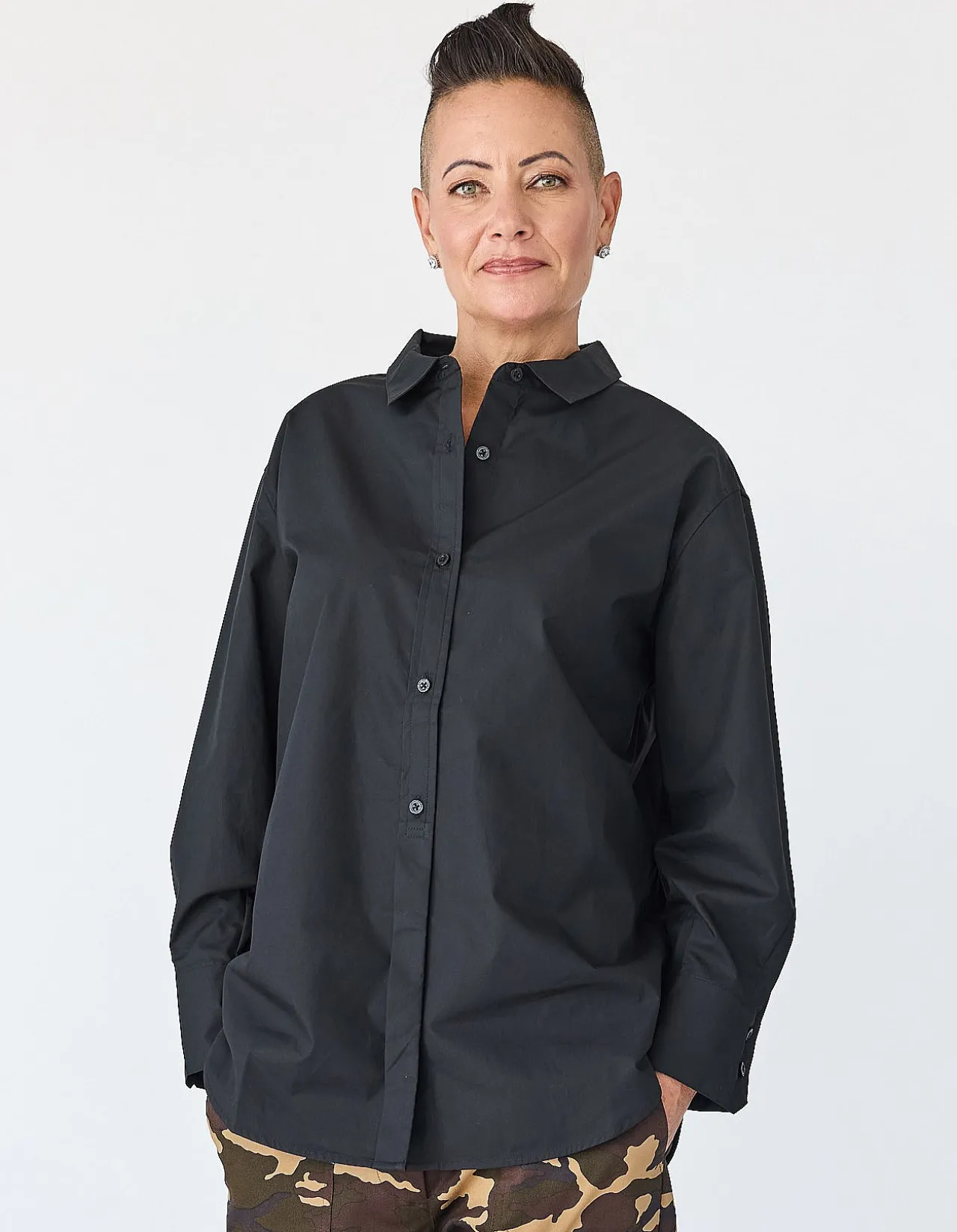 MARCIA OVERSIZED SHIRT IN BLACK