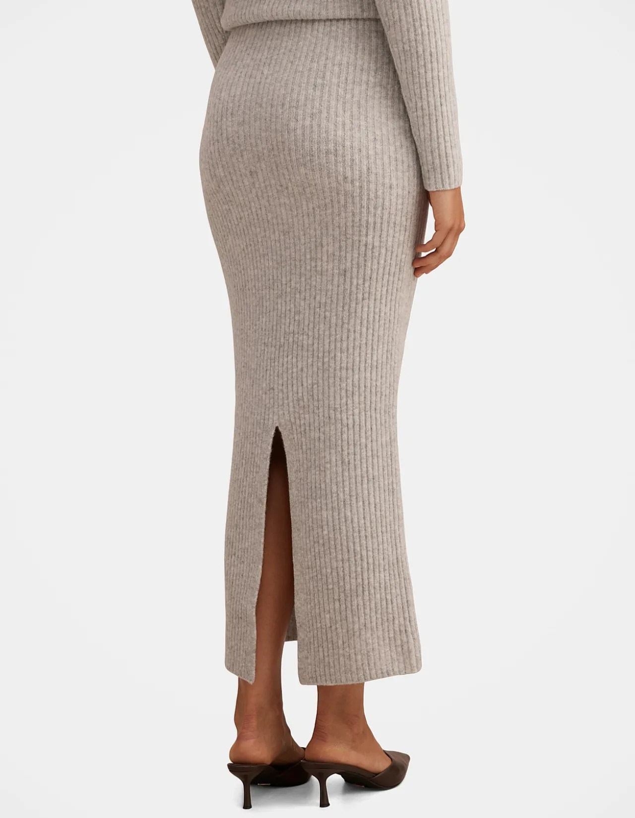 MARCIE RIBBED KNITTED SKIRT