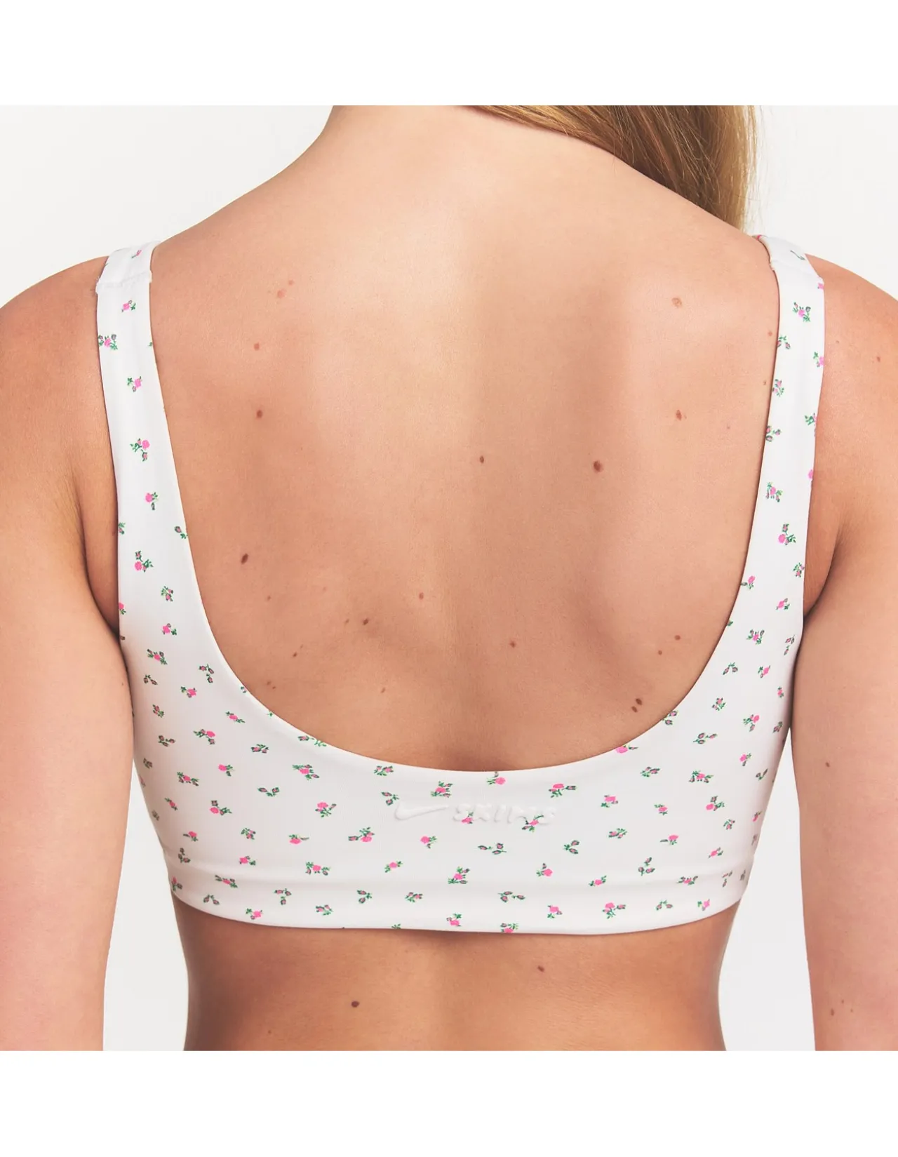 Matte Scoop Neck Bra