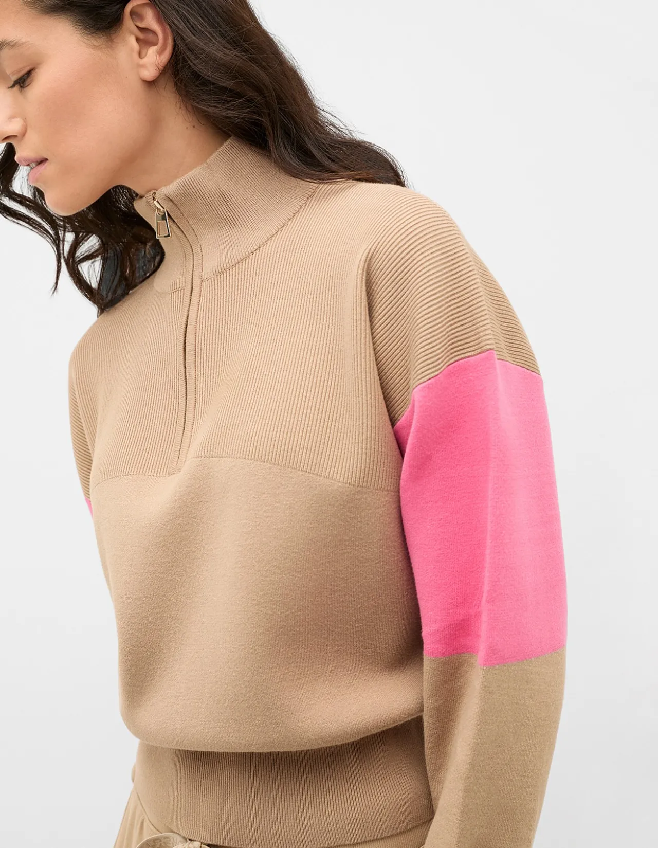 MD CONTRAST ZIP THROUGH KNIT