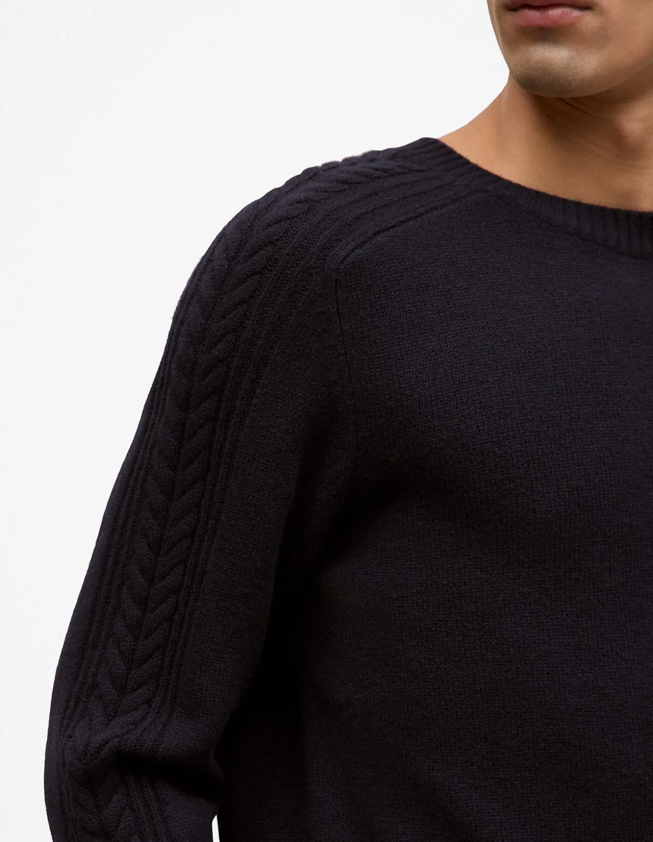 Merino Cable Detail Crew
