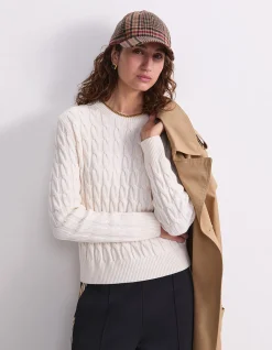 MERINO CABLE SWEATER