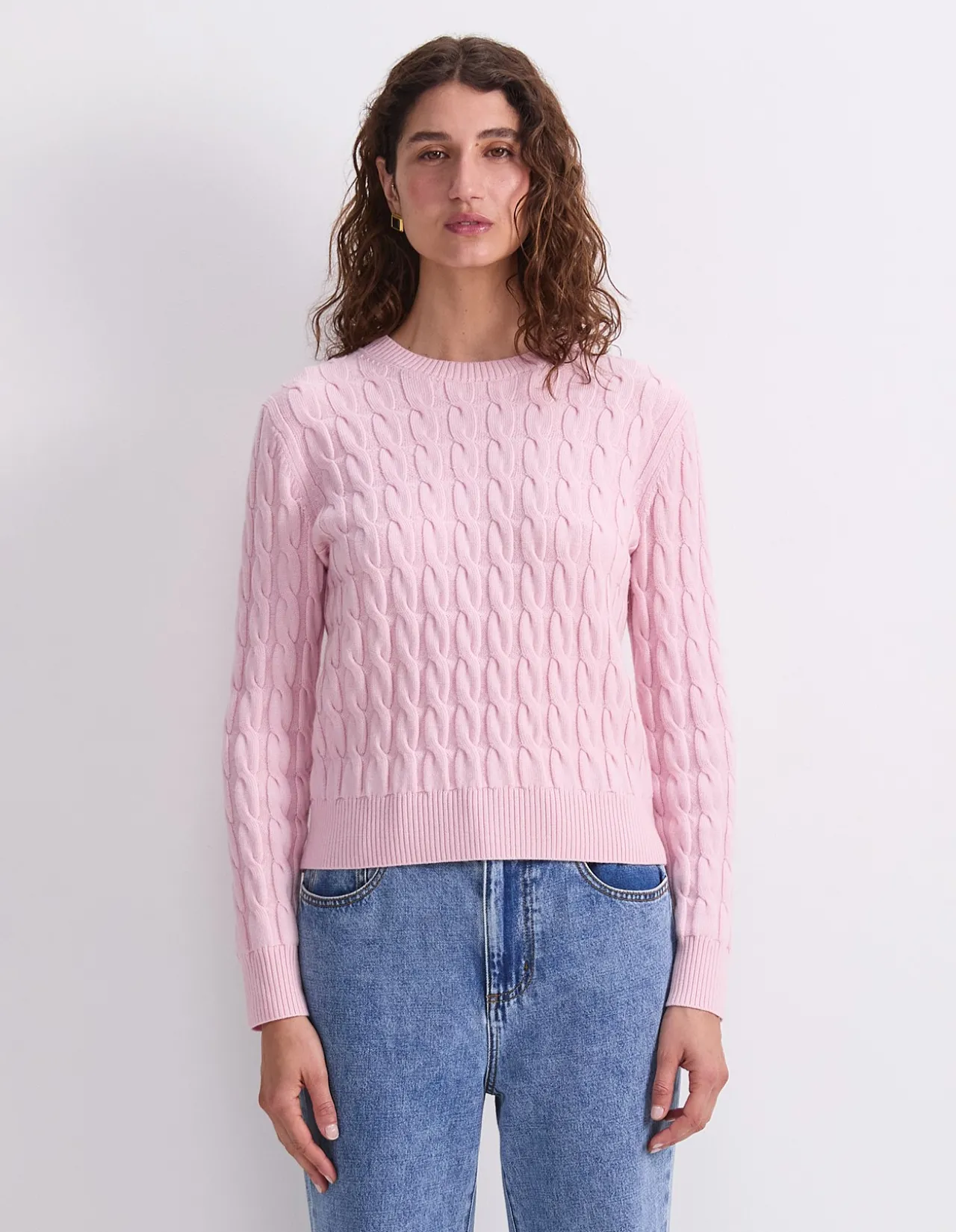 MERINO CABLE SWEATER